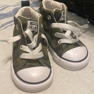 Converse high top